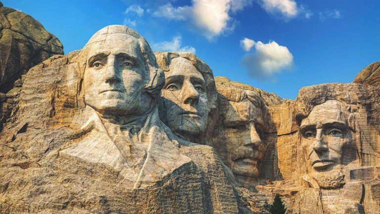 Top 25 Best Place to Visit in March in USA 2025