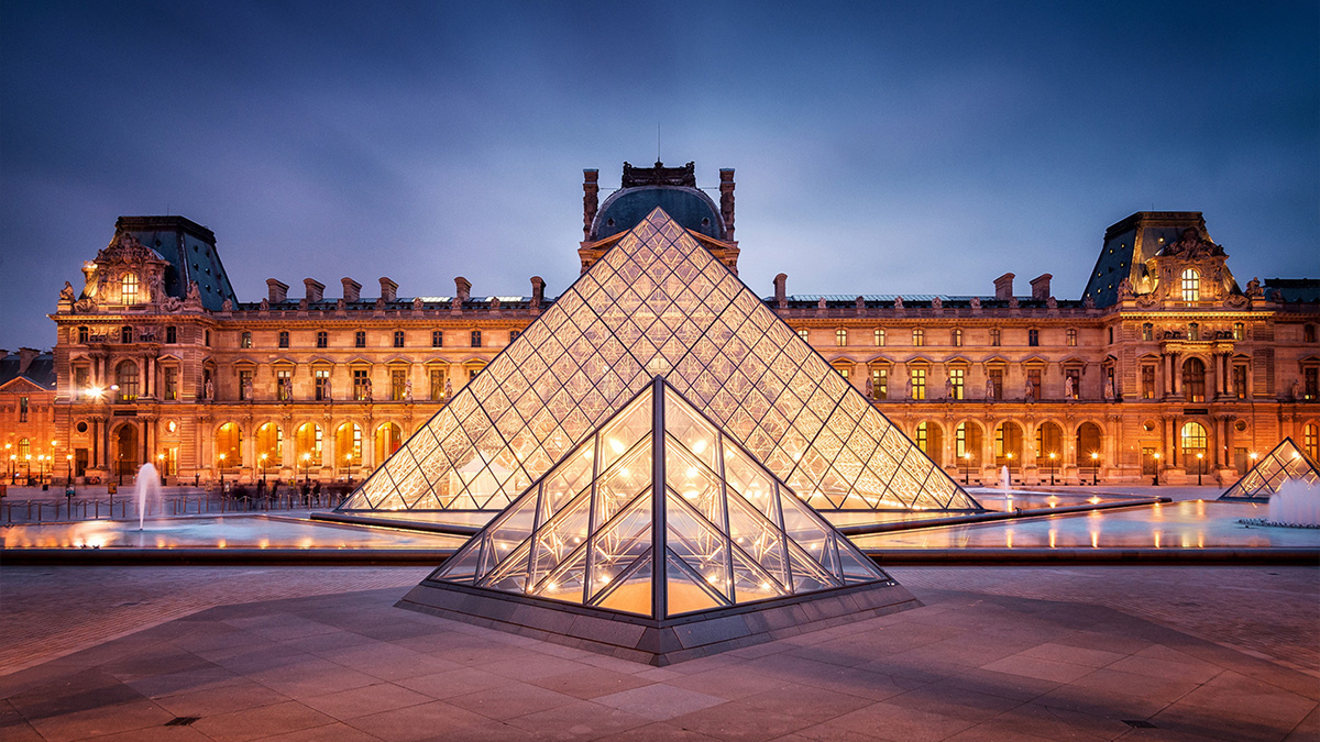 Louvre Museum tickets sold out