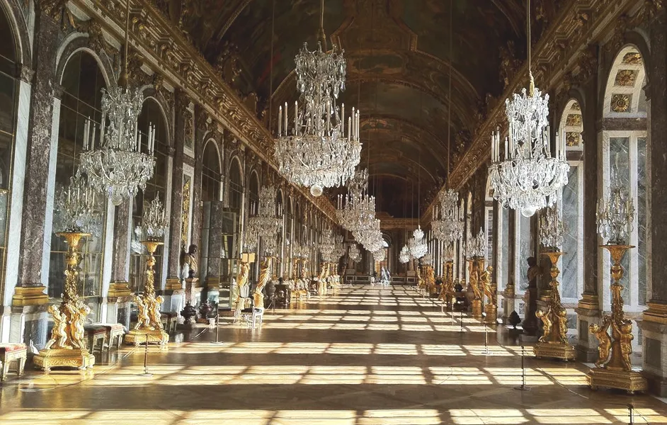 The Hall of Mirrors (Galerie des Glaces)