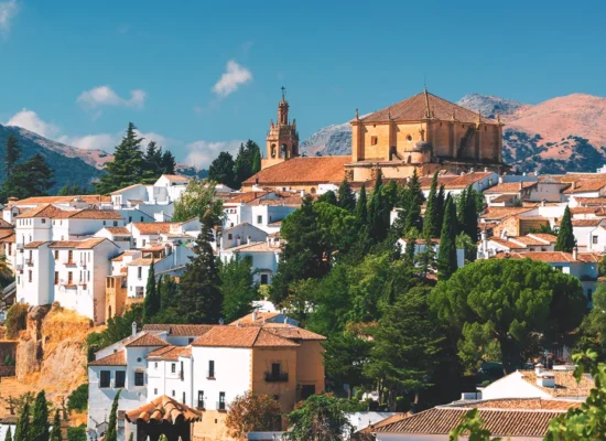 Top 13 Warm Places to Visit in February 2026: Warmest Destinations for Winter Holidays warm places to go in february