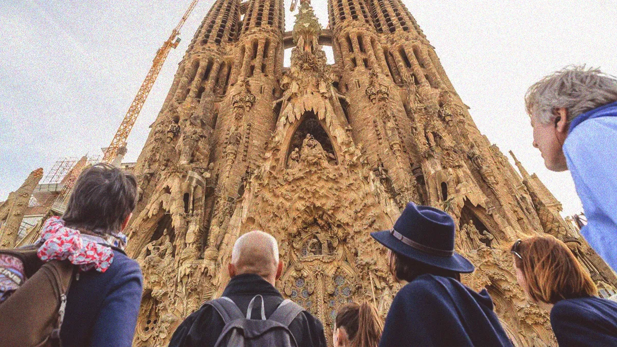 Best Sagrada Familia Tour Options with Fast Track Ticket